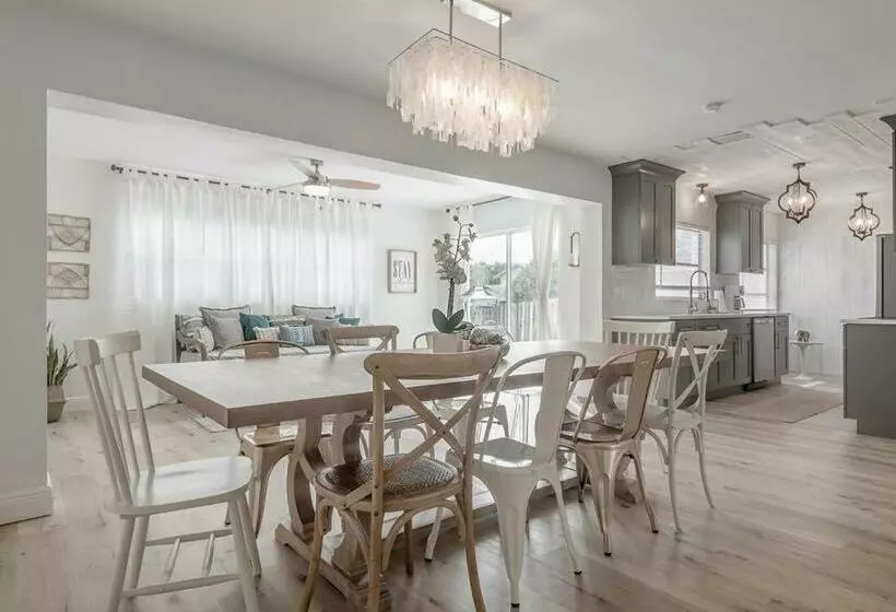 Renovated Largo Heated Pool Home