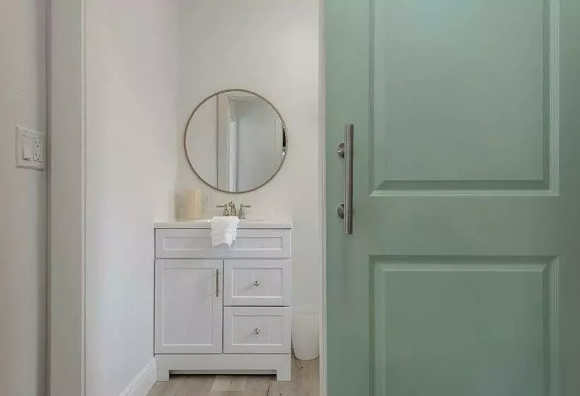 Renovated Largo Heated Pool Home