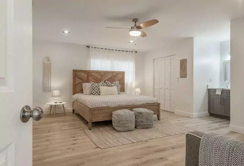 Renovated Largo Heated Pool Home