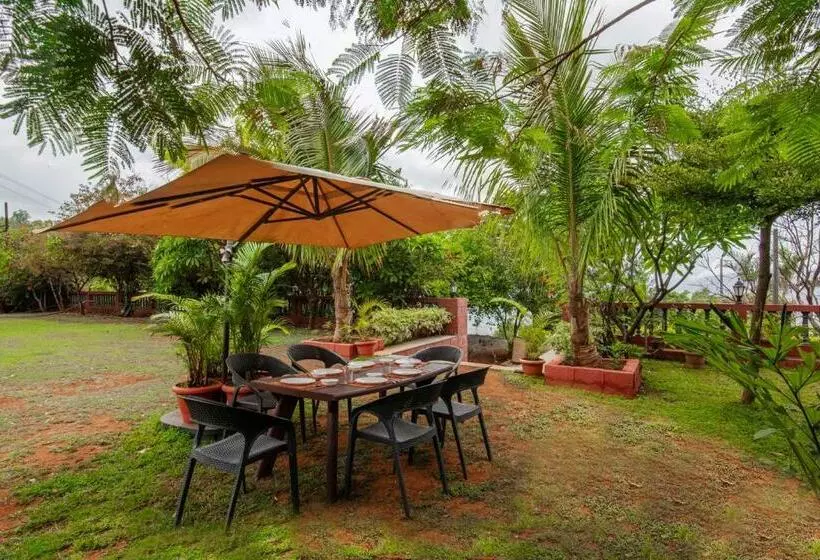 Mountain S Edge By Stayvista   Mountain View Villa With Chic Interiors, Verandah, And Indoor Activit