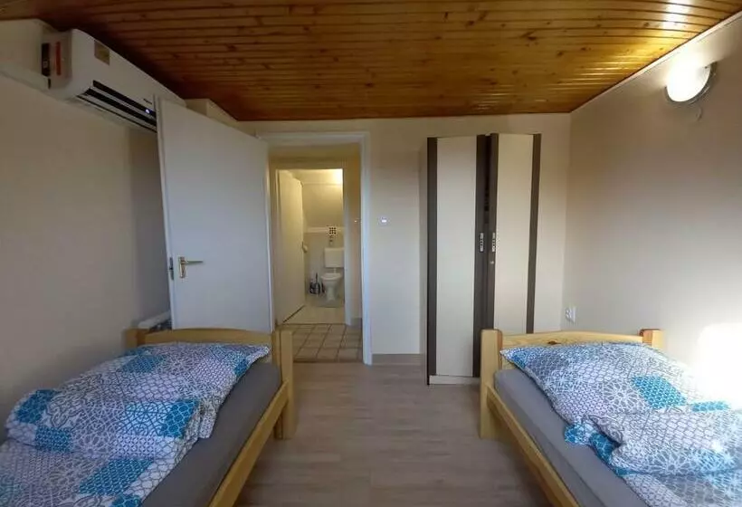 Malibu Apartment Balaton North