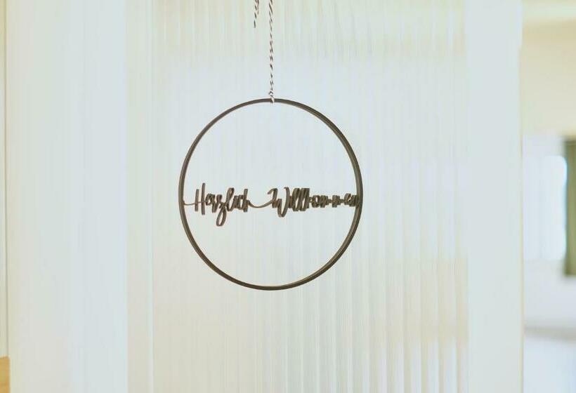 Topeingerichtete Große 2 Zimmer Wohnung