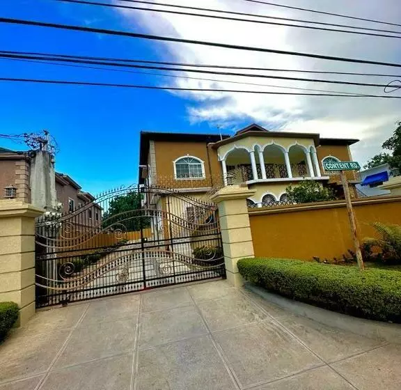 White House By White River