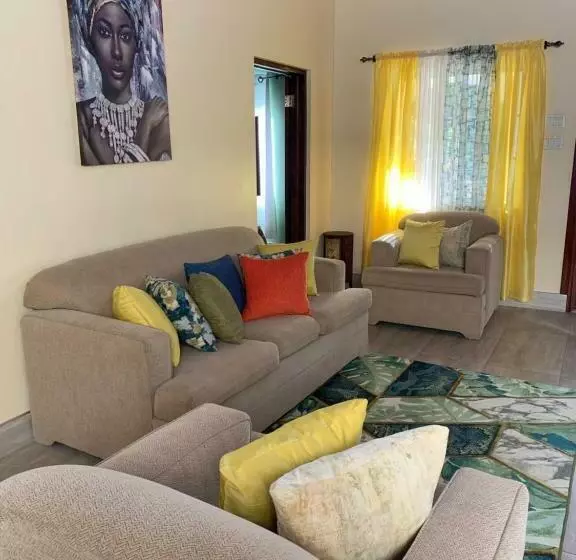 White House By White River