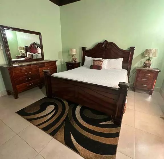 White House By White River