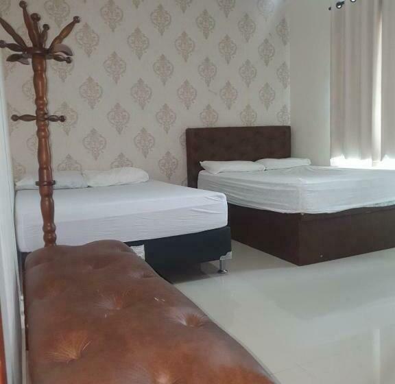 Casa Azul Linda Casa Familiar Com Piscina No Peró Em Cabo Frio