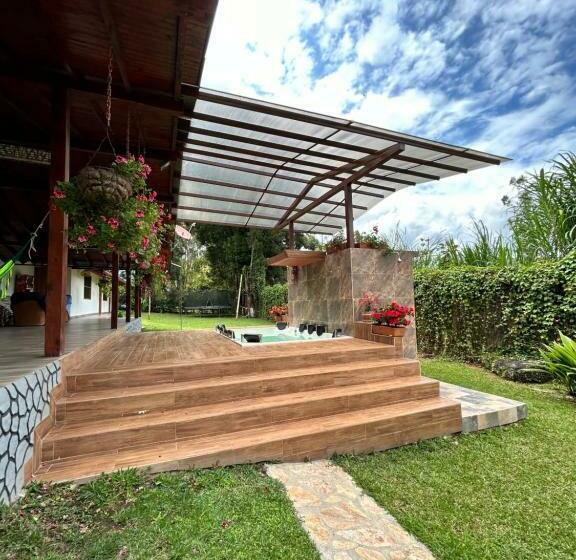 Finca Encanto
