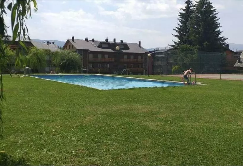 L01 Llivia