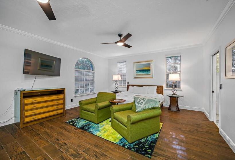 Ideal For Groups! Sleeps 14, Pool, Spa Near Downtown