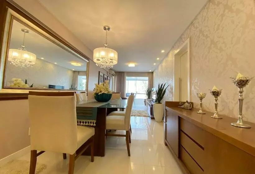 Bk81   3 Dorm, Climatizado, 2 Garagens, Wi Fi