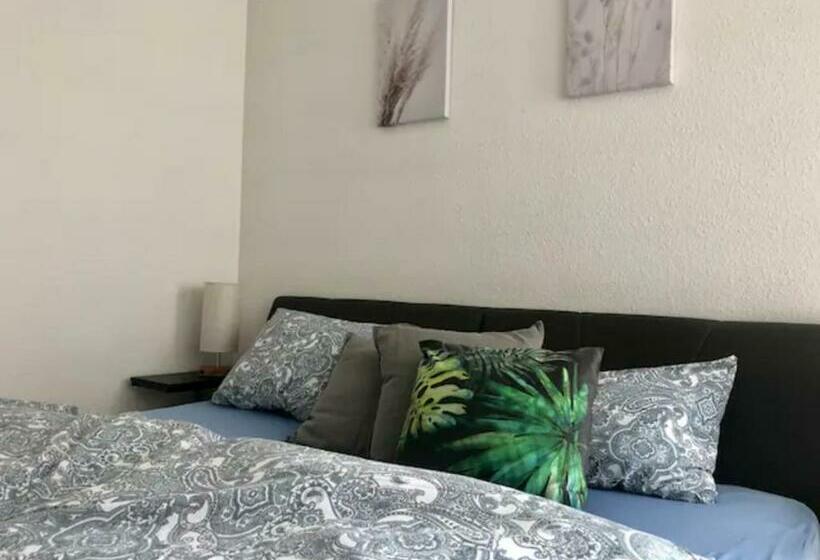 Gemütliches Appartement Mit Eigener Terrasse