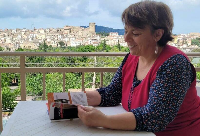 La Tua Casa A Tricarico, Comfort,privacy, E Parcheggio, Io Sono Qui