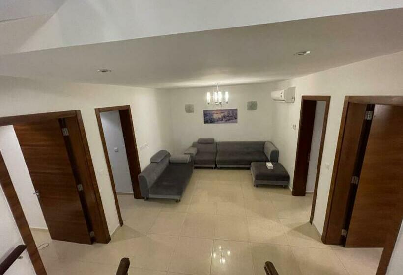 سافانا امواج Amwaj Savana