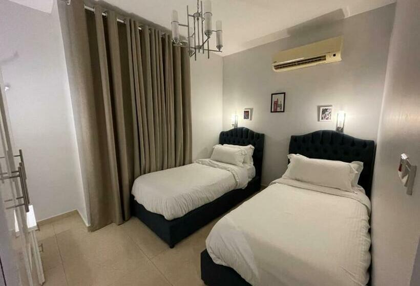 سافانا امواج Amwaj Savana