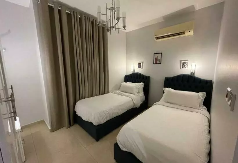 سافانا امواج Amwaj Savana