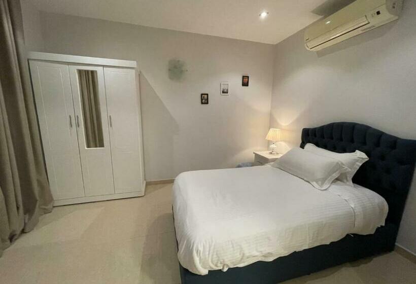 سافانا امواج Amwaj Savana