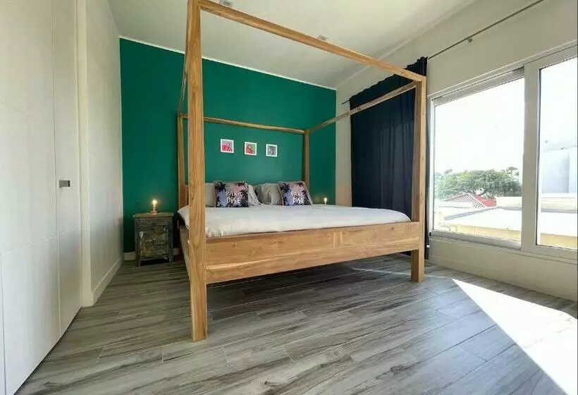 Luxury Ocean View Condo @ Aruba’s Palm Beach