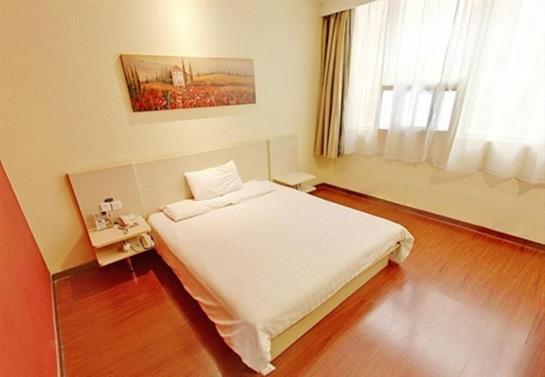 호텔 City Comfort Inn Qingdao Yinhai Dashijie