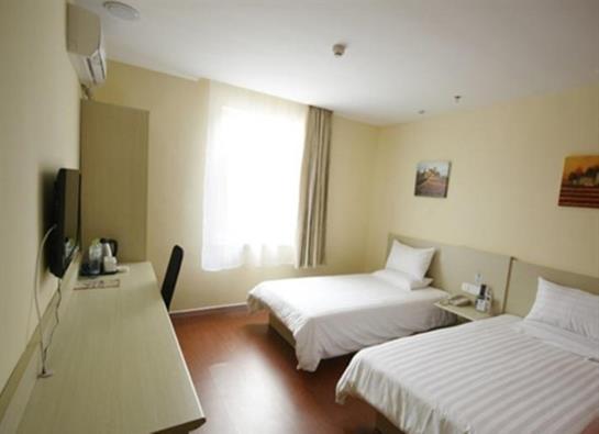 호텔 City Comfort Inn Qingdao Yinhai Dashijie