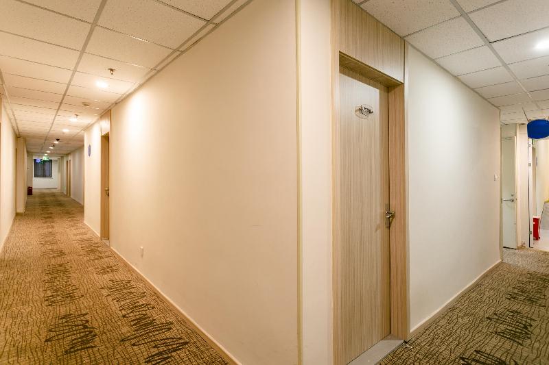 Отель Hanting  Suzhou Guanqian Jingde Road