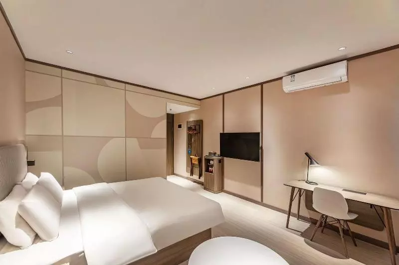 Отель Hanting Suzhou Xiangcheng Tianhong Shopping Center