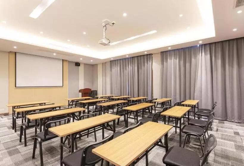 Lavande Hotel Suzhou South Renmin Road