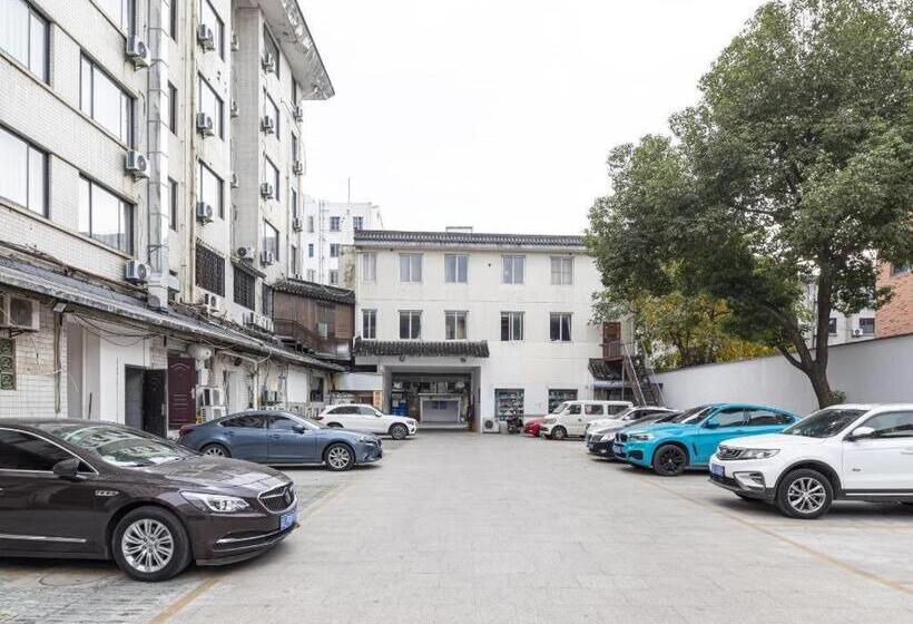 Lavande Hotel Suzhou South Renmin Road