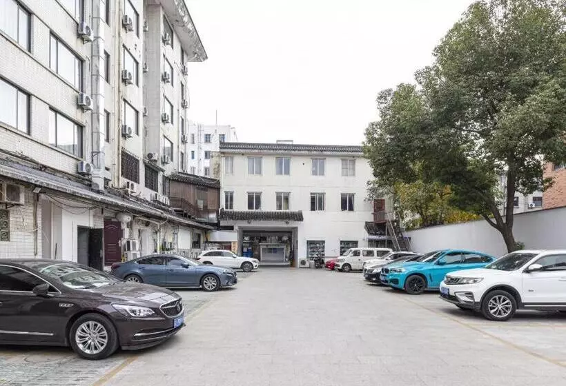 Lavande Hotel Suzhou South Renmin Road