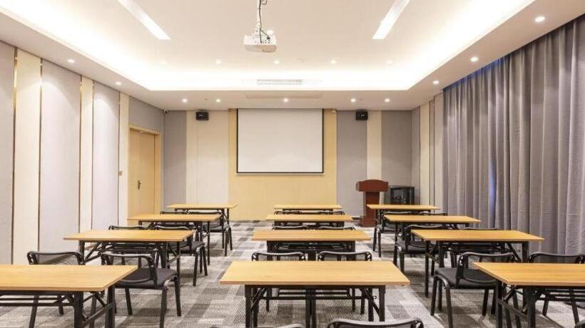 Lavande Hotel Suzhou South Renmin Road