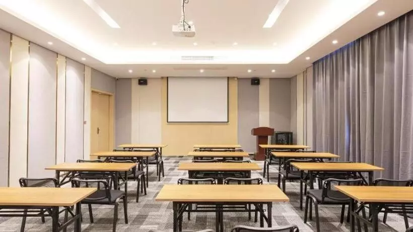 Lavande Hotel Suzhou South Renmin Road