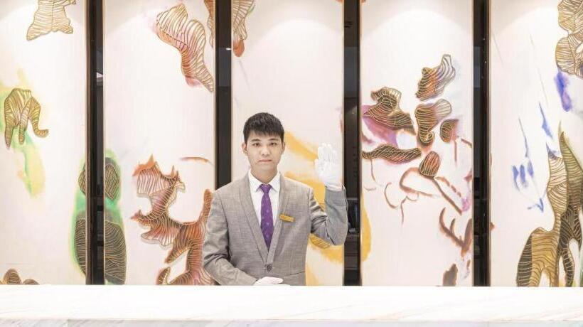 Lavande Hotel Suzhou South Renmin Road