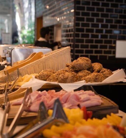 هتل Pleno Palermo Soho