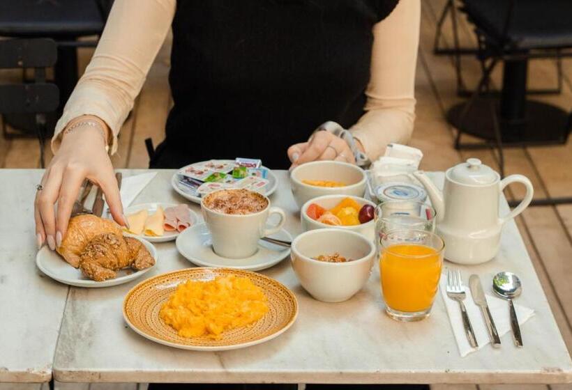 هتل Pleno Palermo Soho