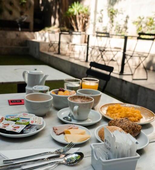 هتل Pleno Palermo Soho