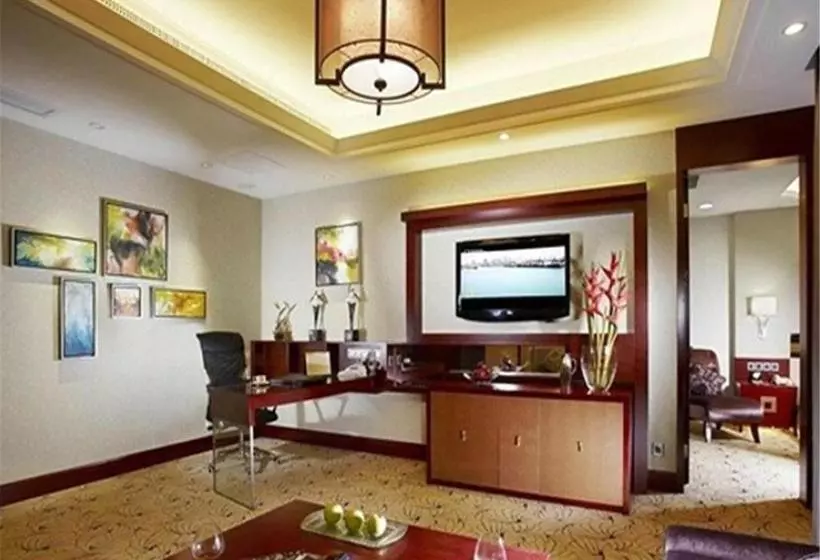 Отель Regal Kangbo