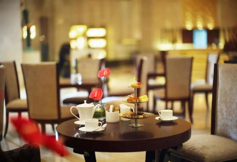 Отель Regal Kangbo