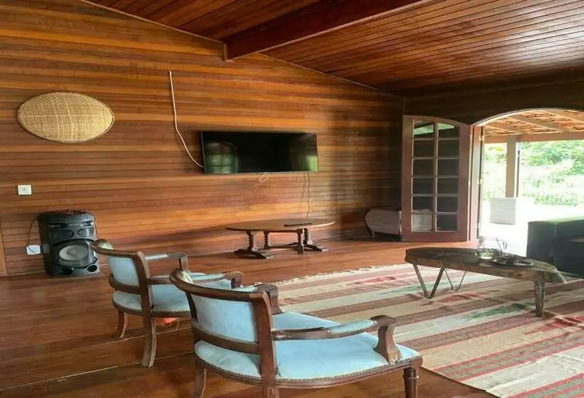 Casa Acolhedora Com Lazer E Espaço Gourmet