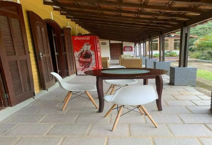 Casa Acolhedora Com Lazer E Espaço Gourmet