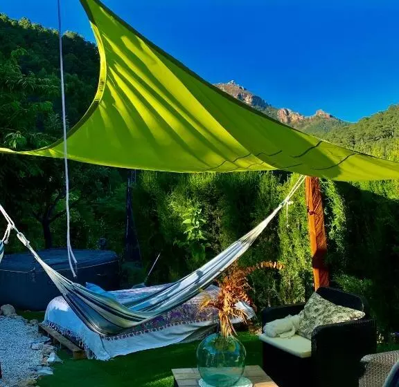 Casa Tatisita Family