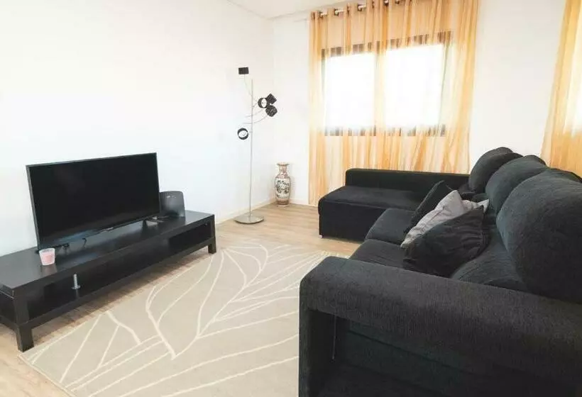 Viana Fishers House   Pool & Beach !