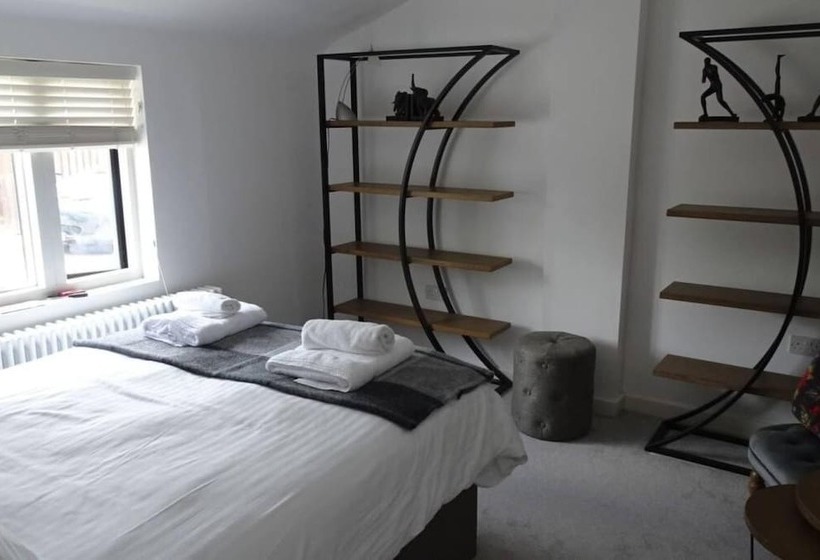 2 Old Foundry Long Melford