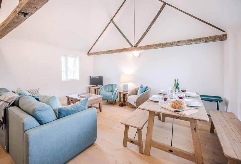 2 Old Foundry Long Melford