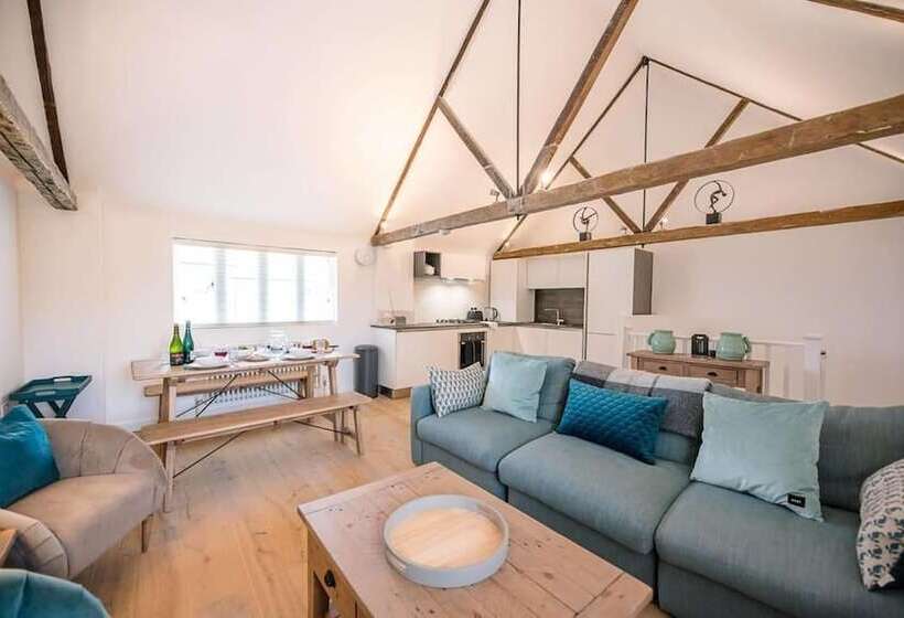 2 Old Foundry Long Melford