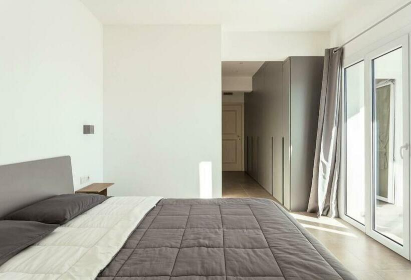 Apartment With Private Heated Pool   Domus Enzo