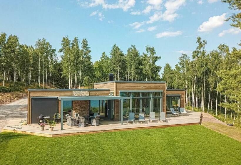 Lovely Home In Bolmsö With Sauna