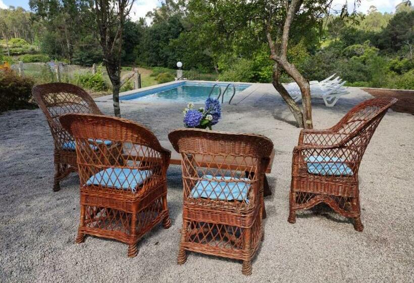 Casa Rural Con Barbacoa En Las Rías Bajas