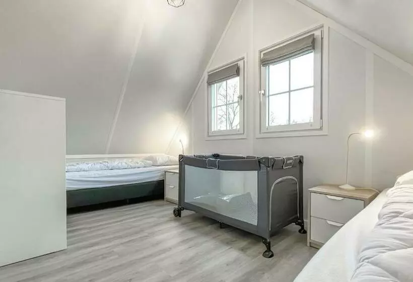 Gorgeous Home In Hoge Hexel With Kitchen