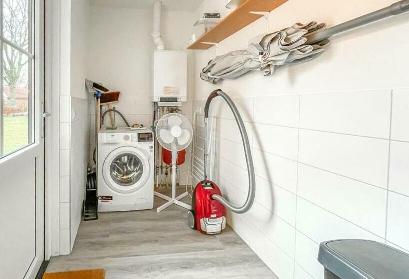 Gorgeous Home In Hoge Hexel With Kitchen