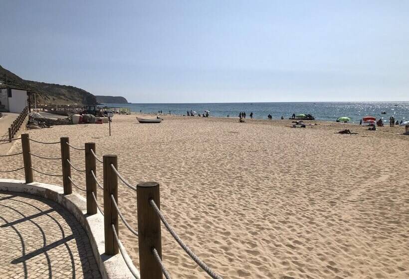 Portimão Elegant House With Pool By Homing