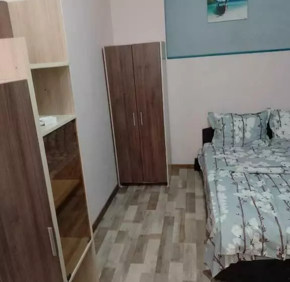 Top Center Apartment And Rooms Varna